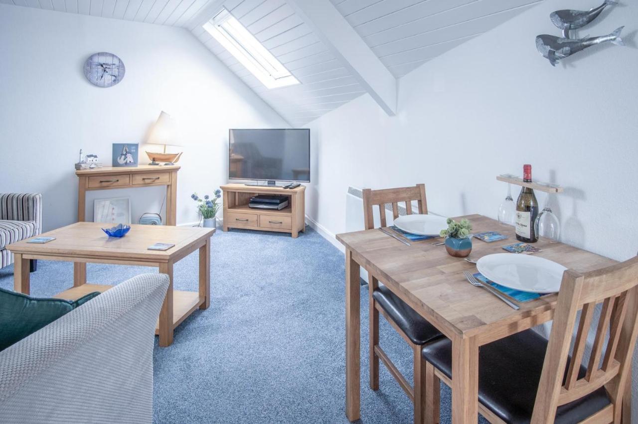 St Julians View - 1 Bedroom Apartment - Tenby Luaran gambar